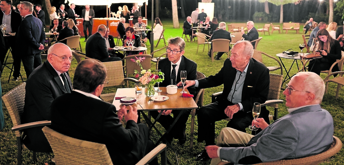 Emili Correig; Manuel Sala, director general de OJD; Antoni Pont; y Robert Moragues.